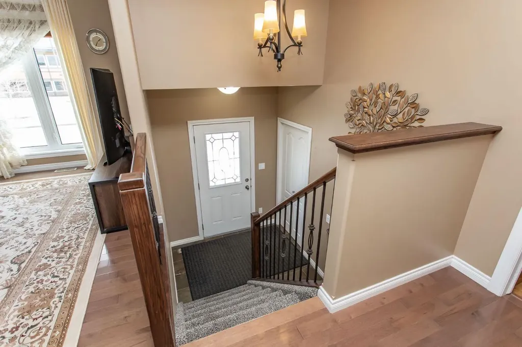 229 Jaspar Crescent Red Deer AB T4P 0G9