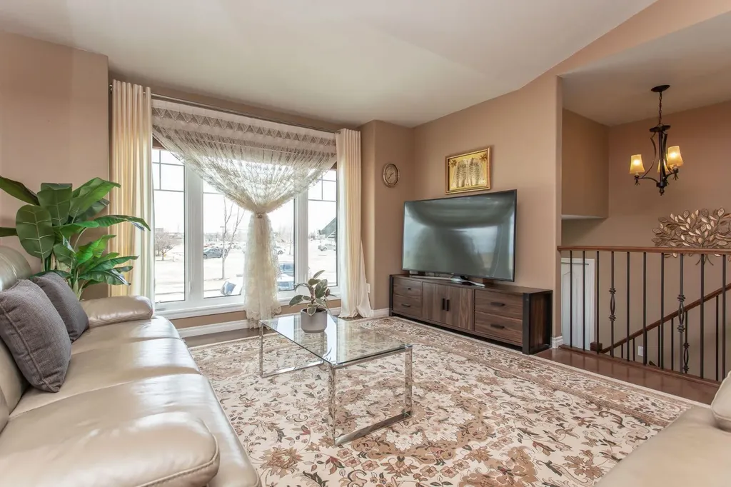 229 Jaspar Crescent Red Deer AB T4P 0G9