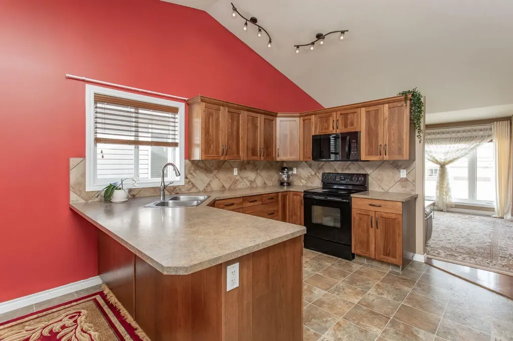 229 Jaspar Crescent Red Deer AB T4P 0G9