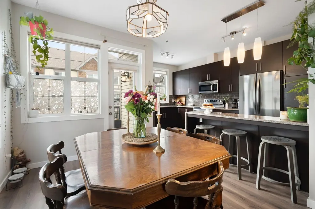 130 New Brighton Way SE Calgary AB T2Z 1H7
