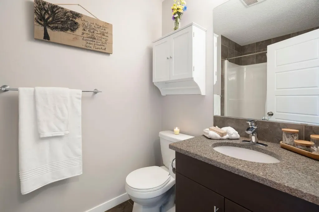 130 New Brighton Way SE Calgary AB T2Z 1H7