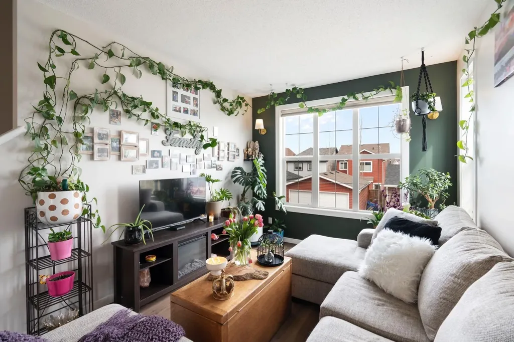 130 New Brighton Way SE Calgary AB T2Z 1H7
