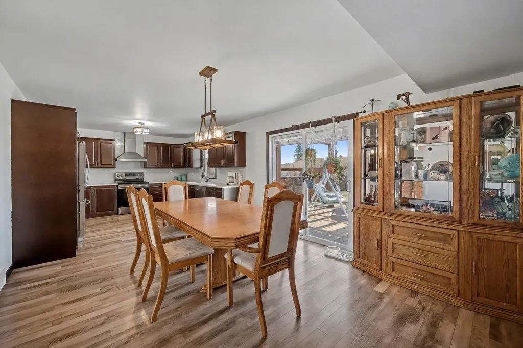 677 Wallace Drive Carstairs AB T0M0N0