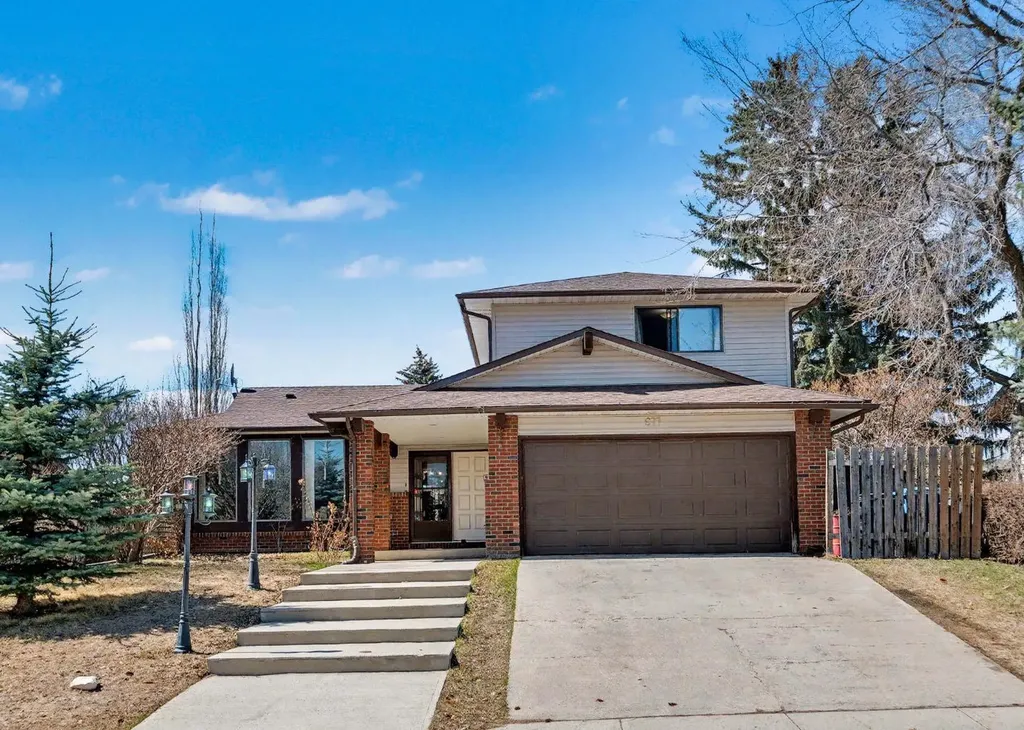 677 Wallace Drive Carstairs AB T0M0N0