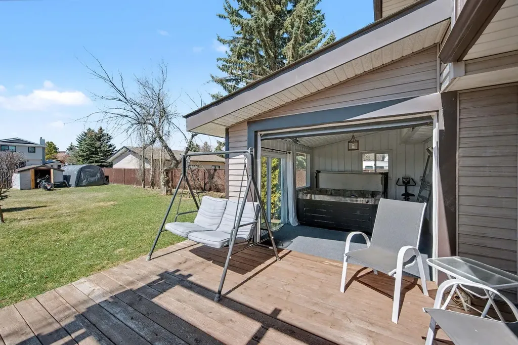 677 Wallace Drive Carstairs AB T0M0N0