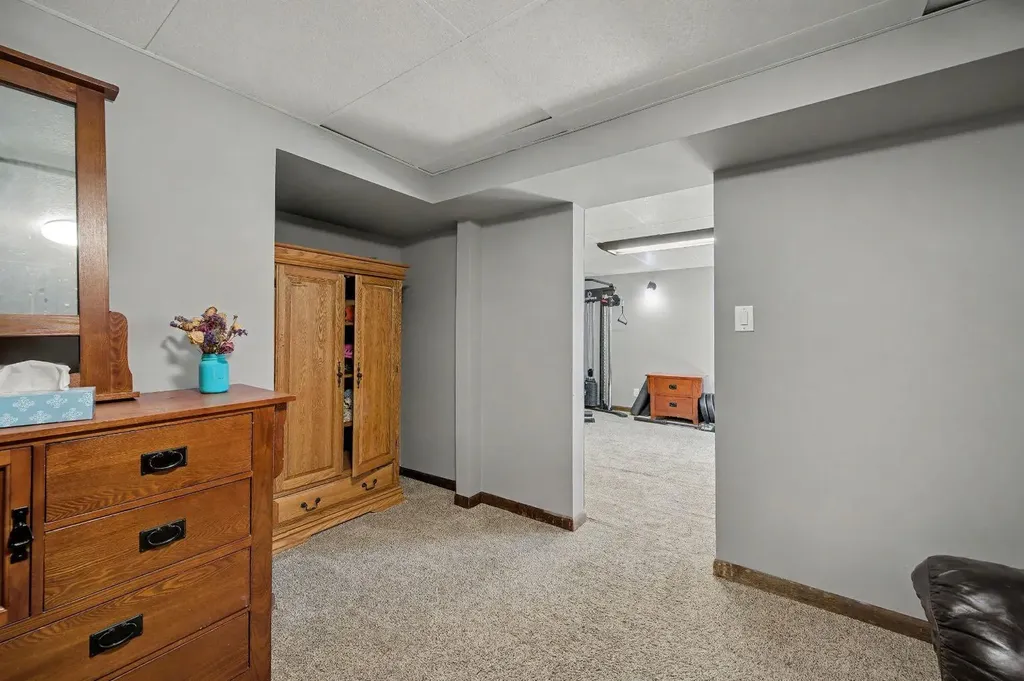 677 Wallace Drive Carstairs AB T0M0N0