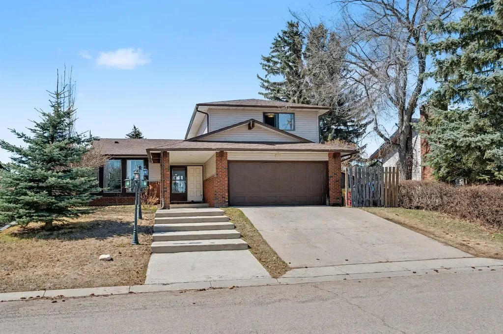 677 Wallace Drive Carstairs AB T0M0N0
