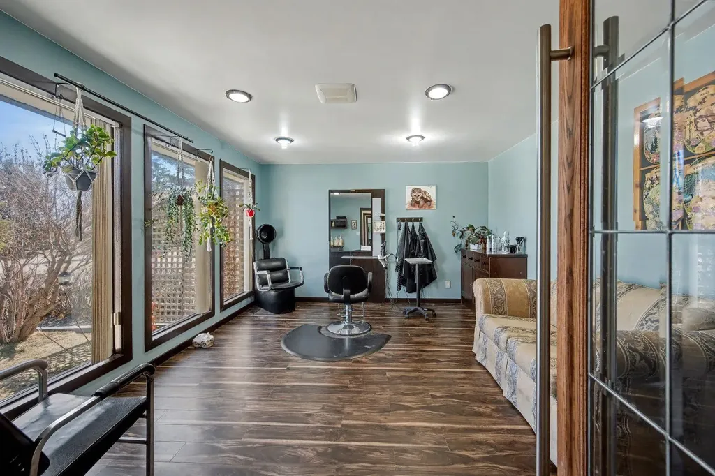 677 Wallace Drive Carstairs AB T0M0N0