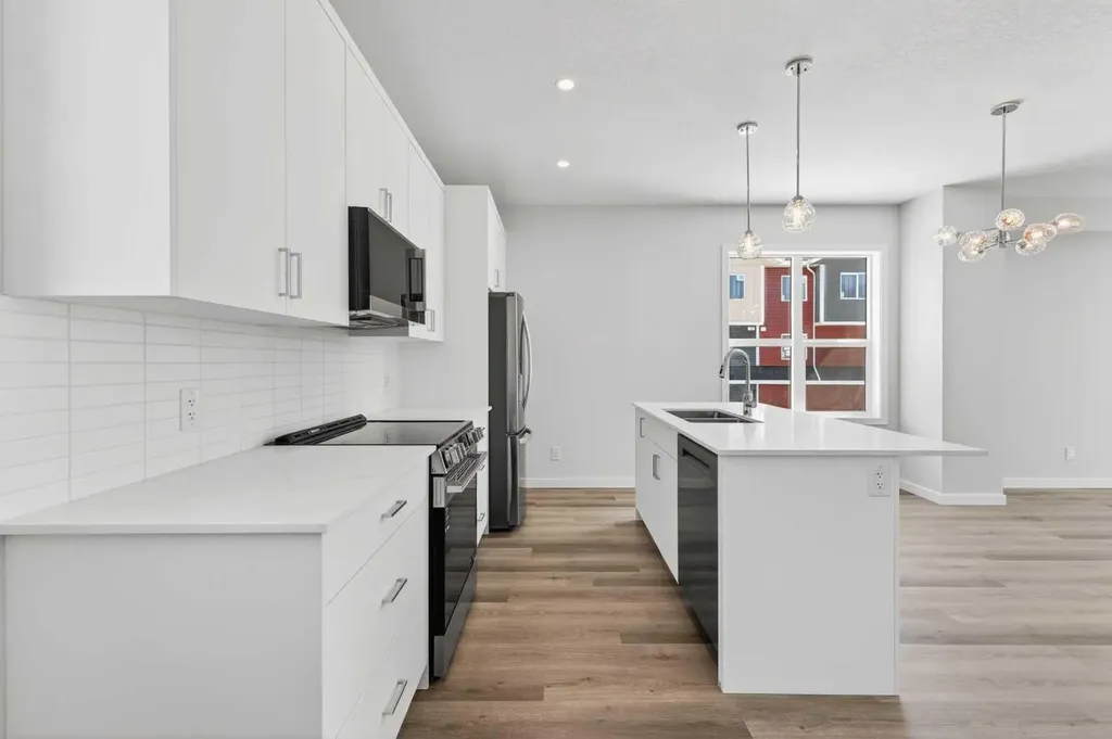 132 Red Embers Link NE Calgary AB T3N 2X8