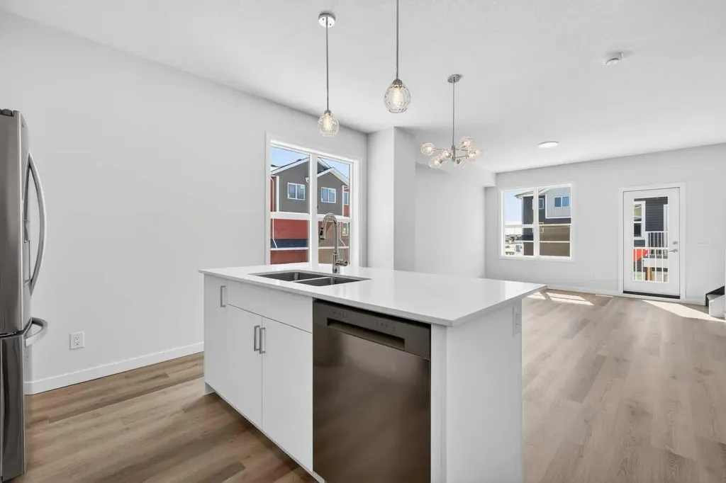 132 Red Embers Link NE Calgary AB T3N 2X8