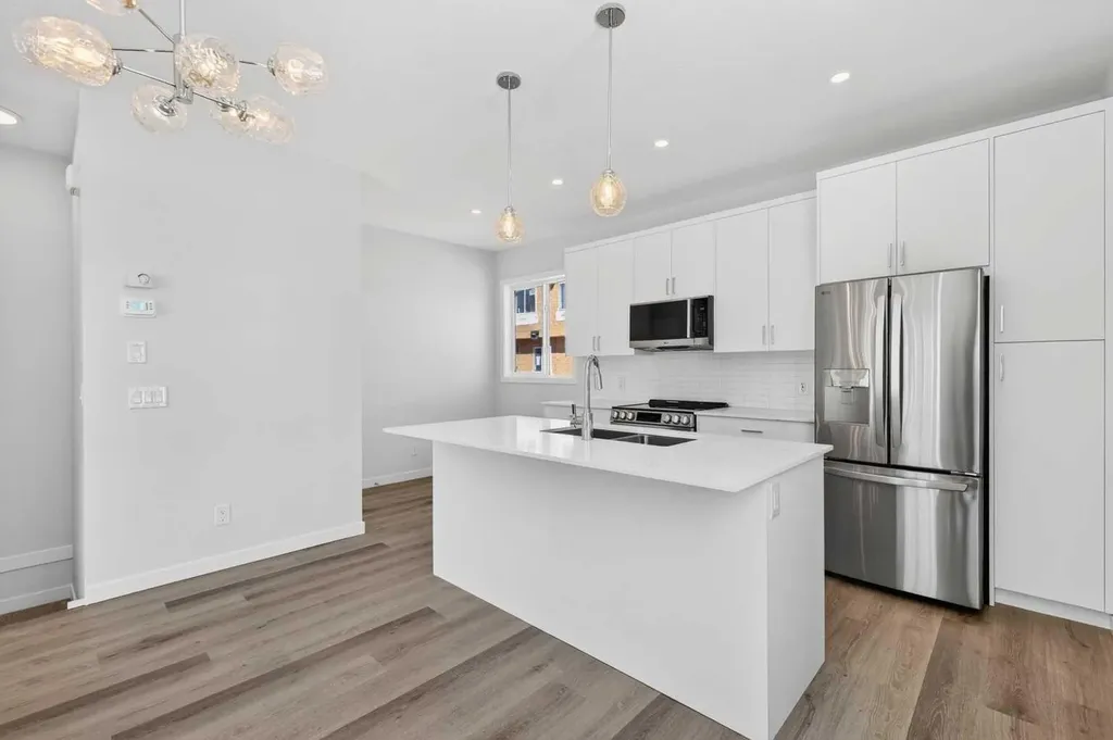 132 Red Embers Link NE Calgary AB T3N 2X8