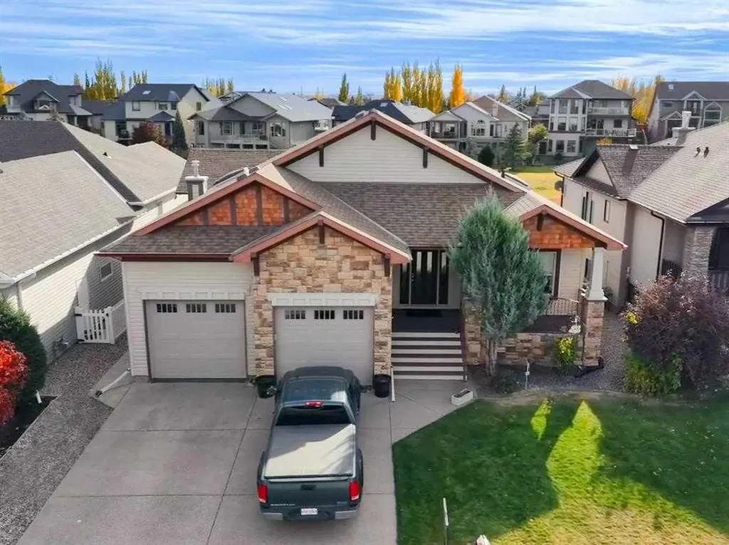 534 Canyon Cove W Lethbridge AB T1K 2N4