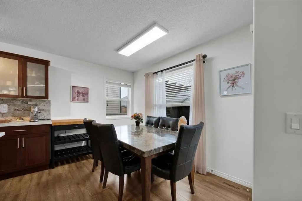 1009 Channelside Way SW Airdrie AB T4B 3H9