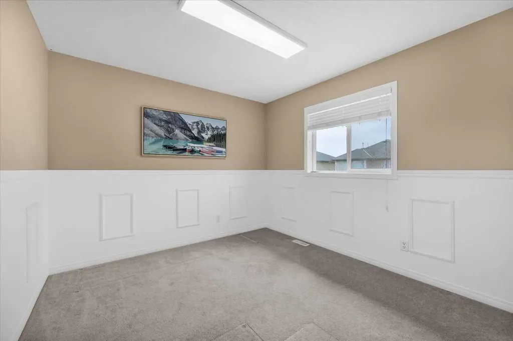 1009 Channelside Way SW Airdrie AB T4B 3H9