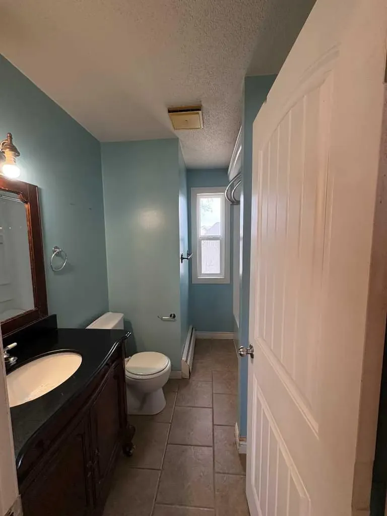 5816 60 Avenue Rocky Mountain House AB T4T 1K2