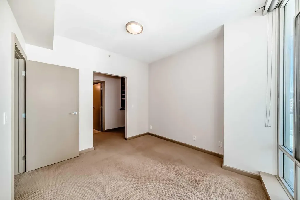210 15 Avenue SE Calgary AB T2G 0B5