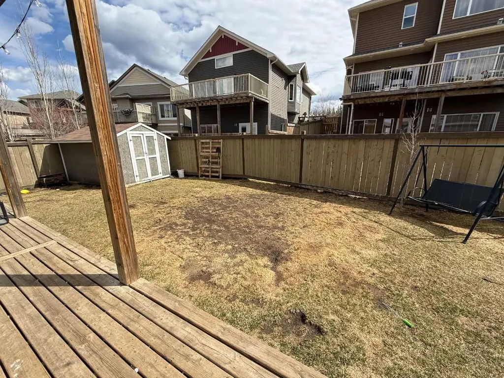 107 Wolf Willow Cove Hinton AB T7V 0B2
