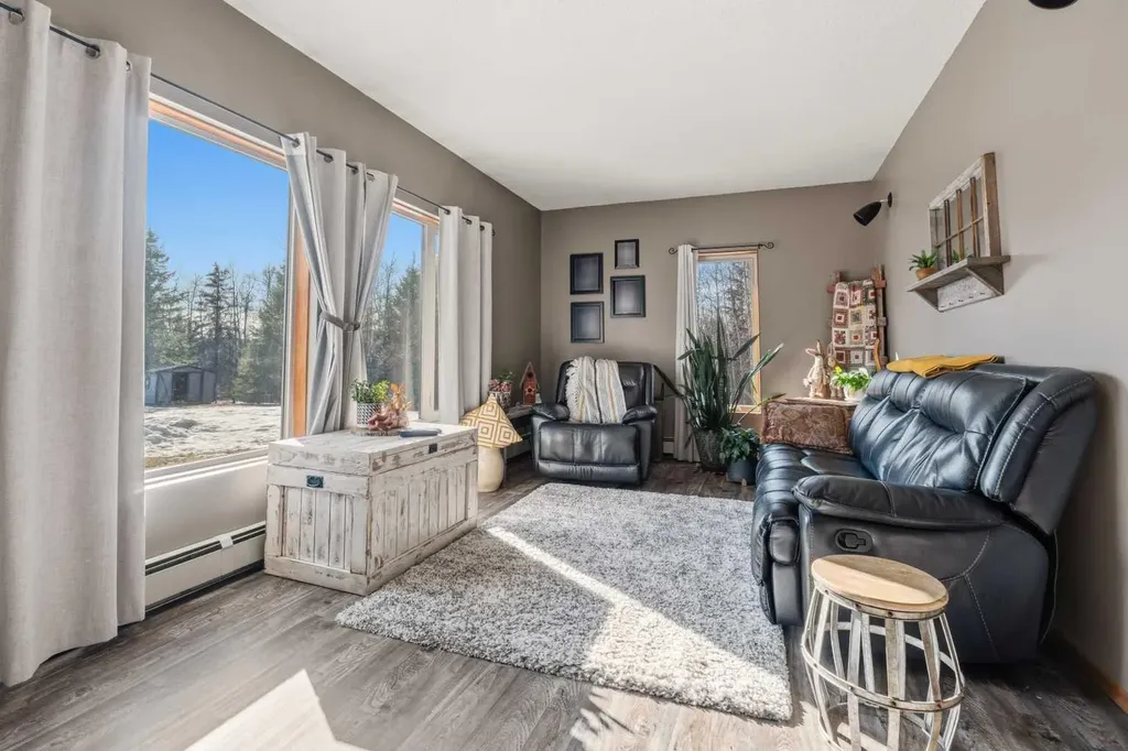 114052 Township Road 592b Rural Woodlands County AB T7S 1N8