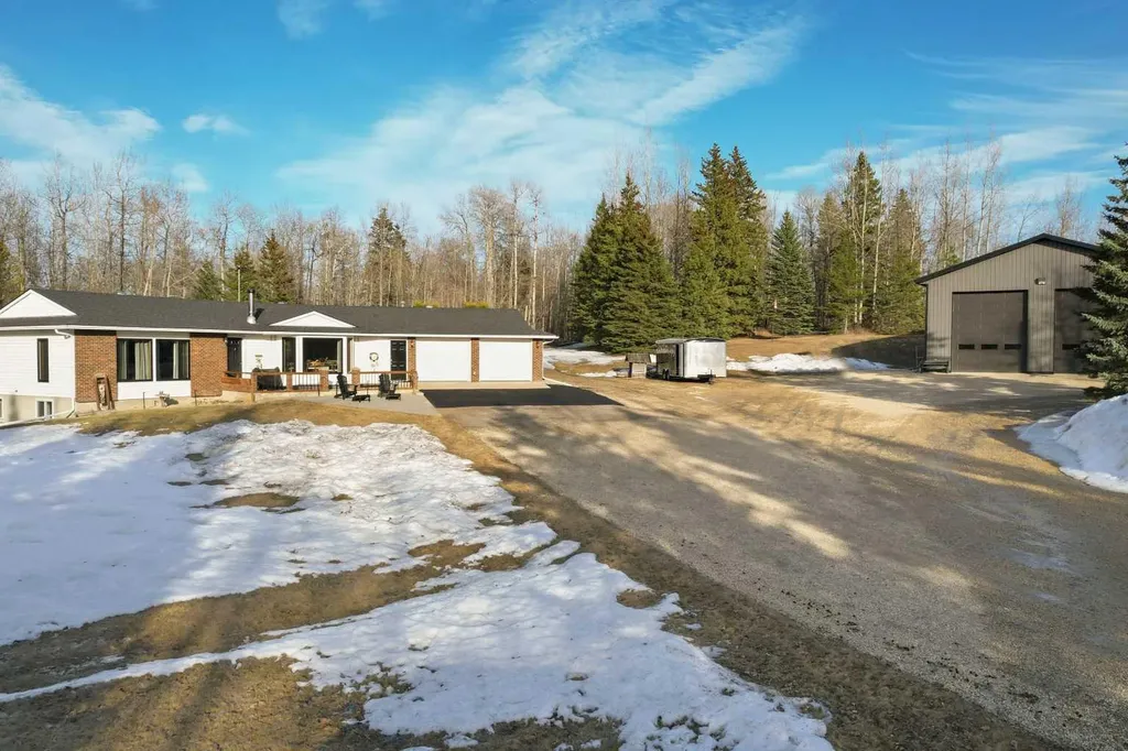 114052 Township Road 592b Rural Woodlands County AB T7S 1N8