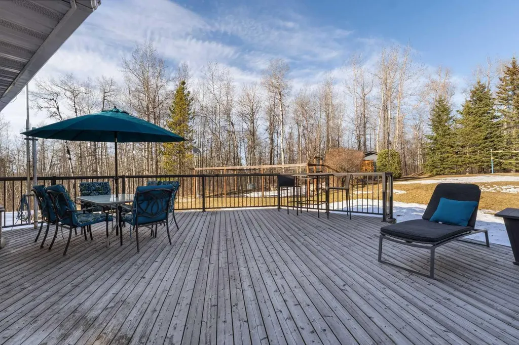 114052 Township Road 592b Rural Woodlands County AB T7S 1N8