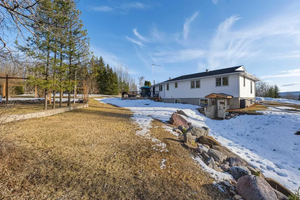 114052 Township Road 592b Rural Woodlands County AB T7S 1N8