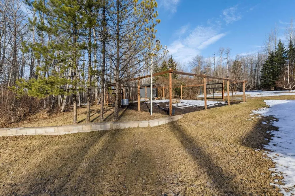 114052 Township Road 592b Rural Woodlands County AB T7S 1N8