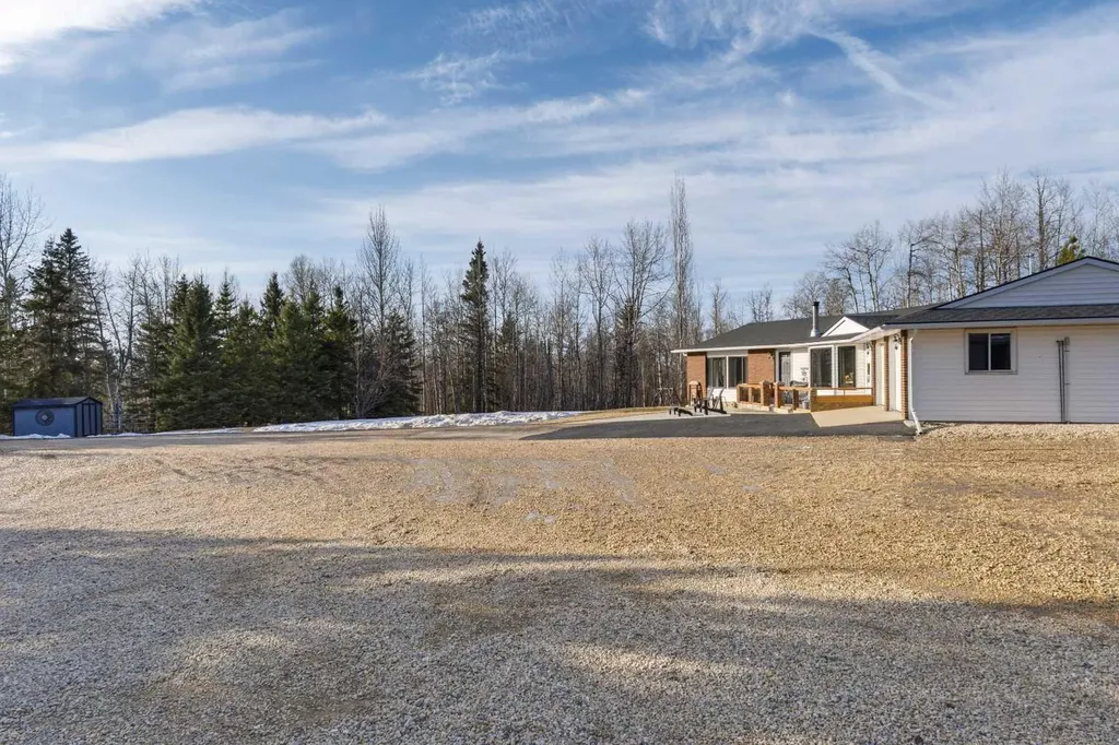 114052 Township Road 592b Rural Woodlands County AB T7S 1N8