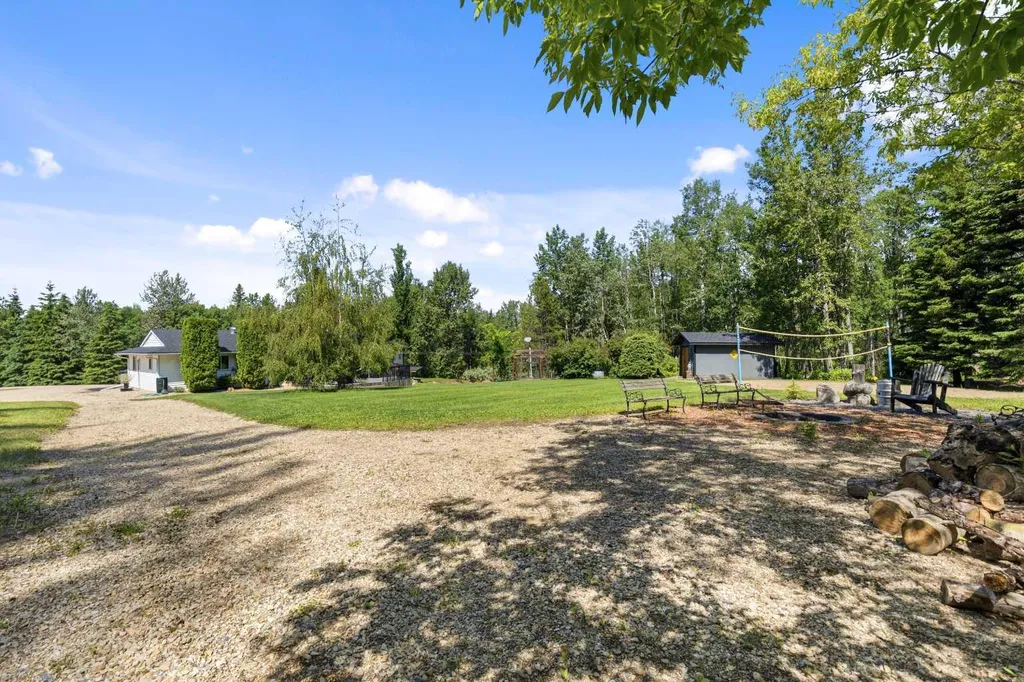 114052 Township Road 592b Rural Woodlands County AB T7S 1N8