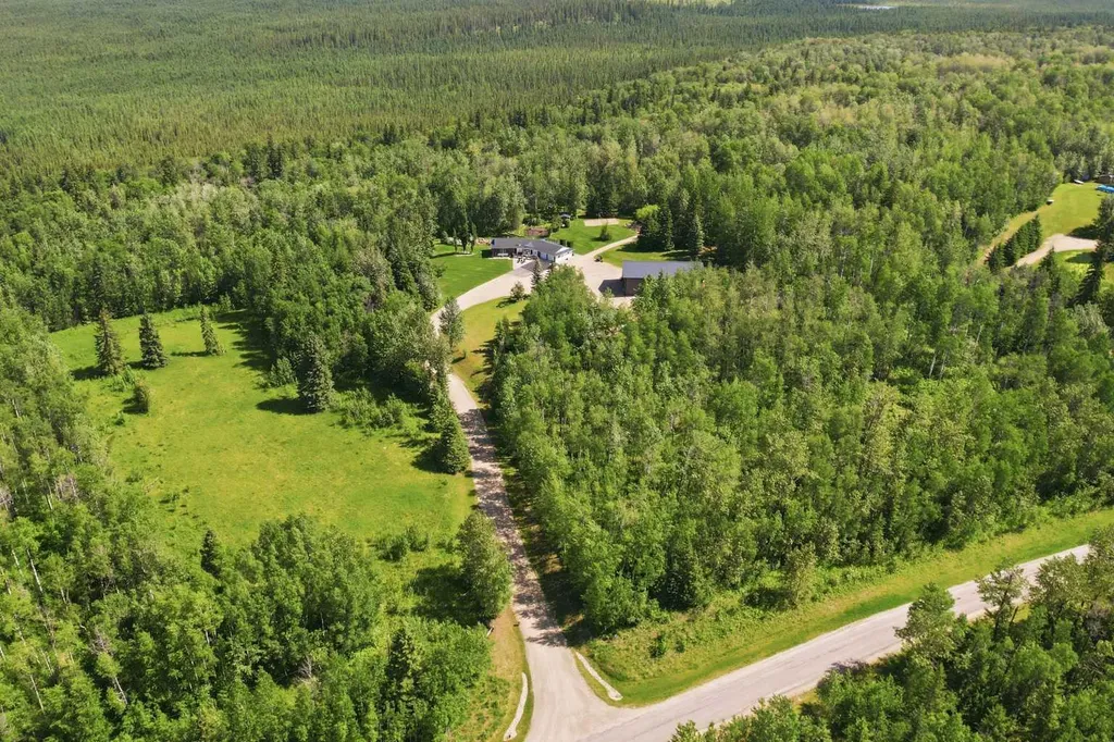 114052 Township Road 592b Rural Woodlands County AB T7S 1N8