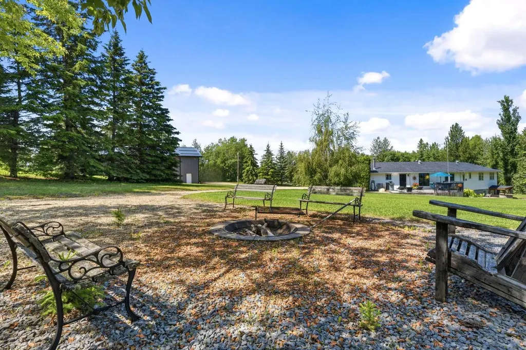 114052 Township Road 592b Rural Woodlands County AB T7S 1N8