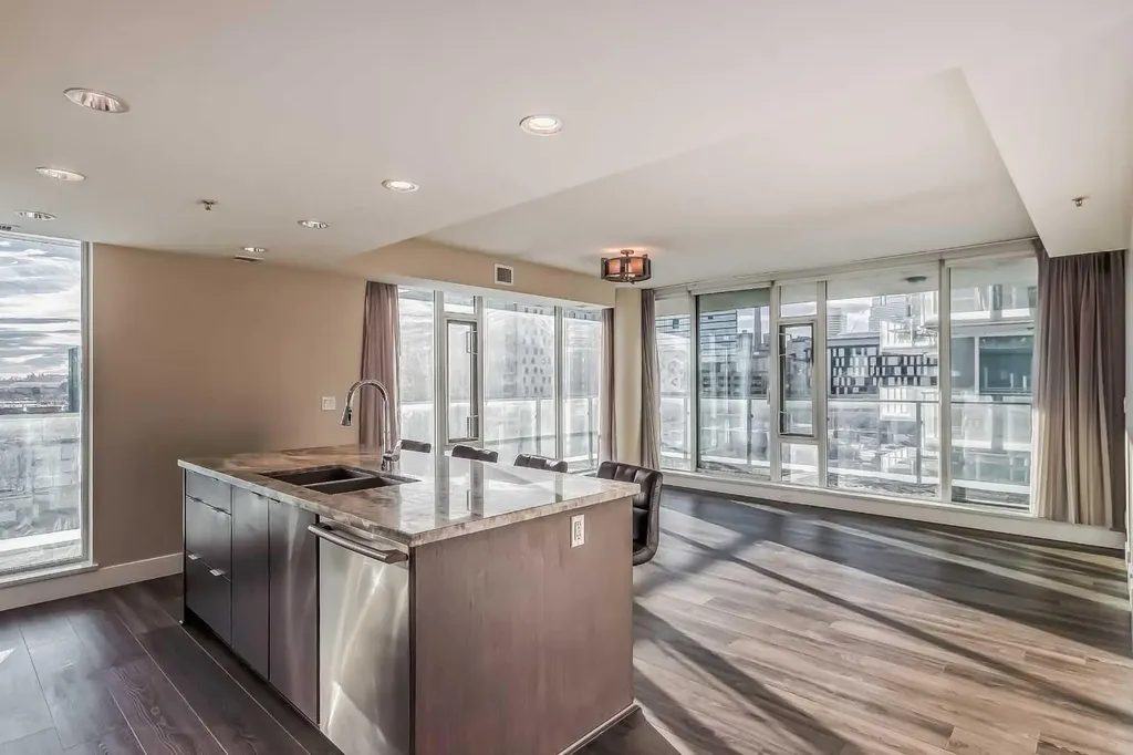560 6 Avenue SE Calgary AB t2g1k7