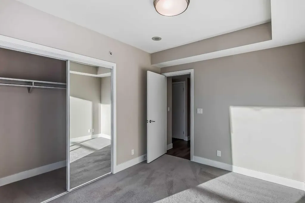 560 6 Avenue SE Calgary AB t2g1k7