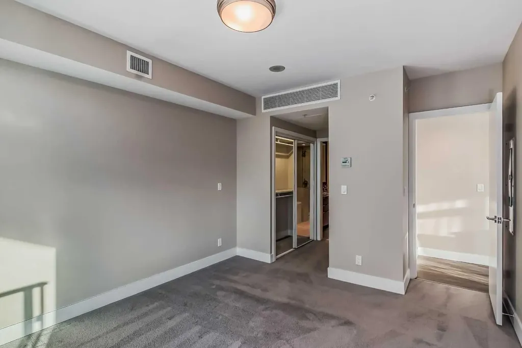 560 6 Avenue SE Calgary AB t2g1k7