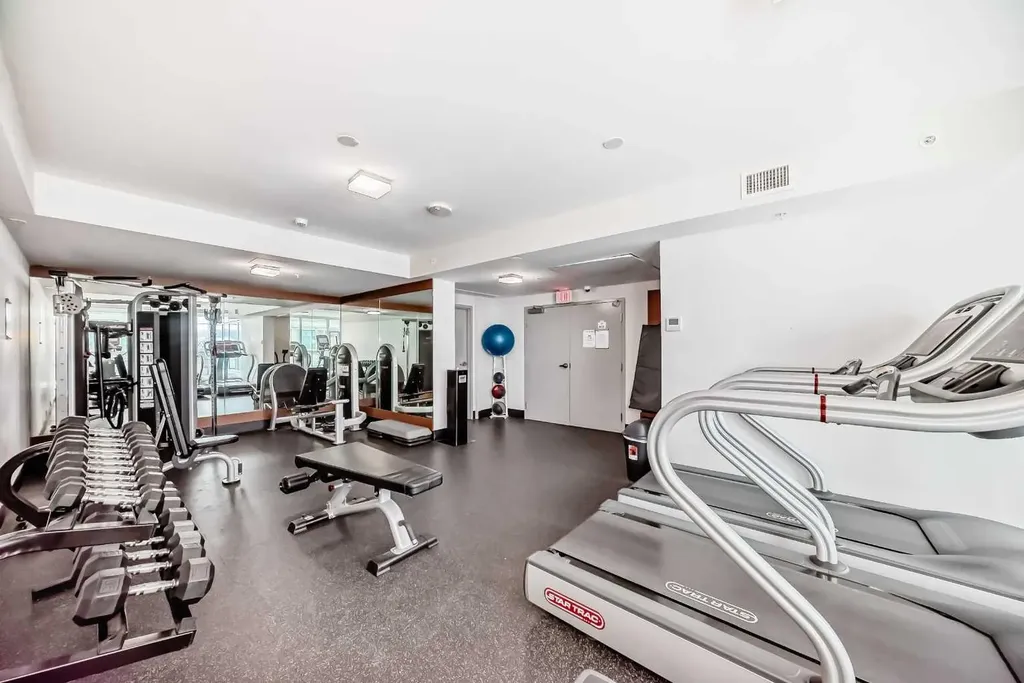 560 6 Avenue SE Calgary AB t2g1k7