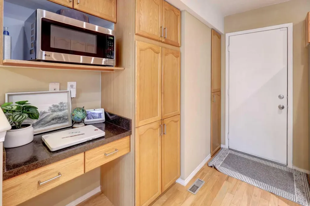 135 Coverdale Court NE Calgary AB T3K 4J7