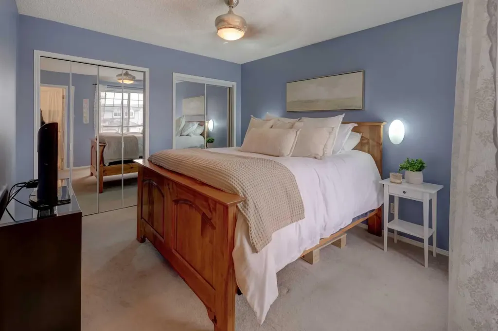 135 Coverdale Court NE Calgary AB T3K 4J7