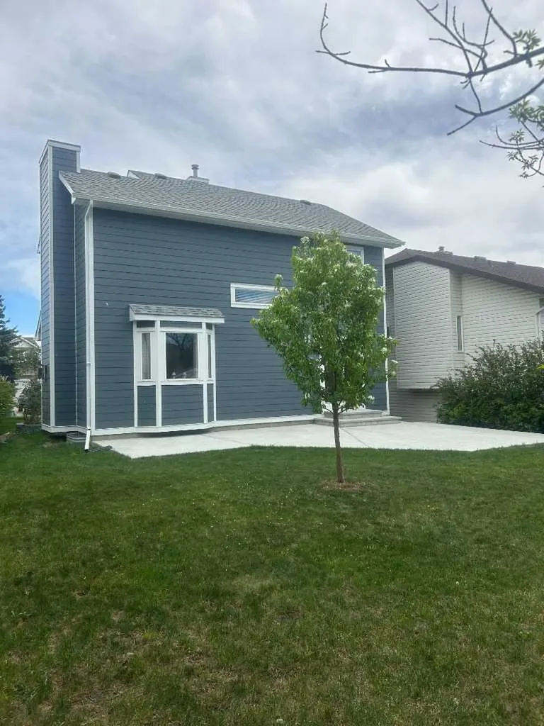 135 Coverdale Court NE Calgary AB T3K 4J7