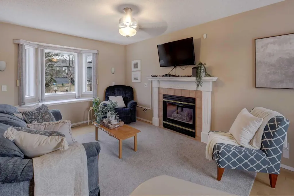135 Coverdale Court NE Calgary AB T3K 4J7