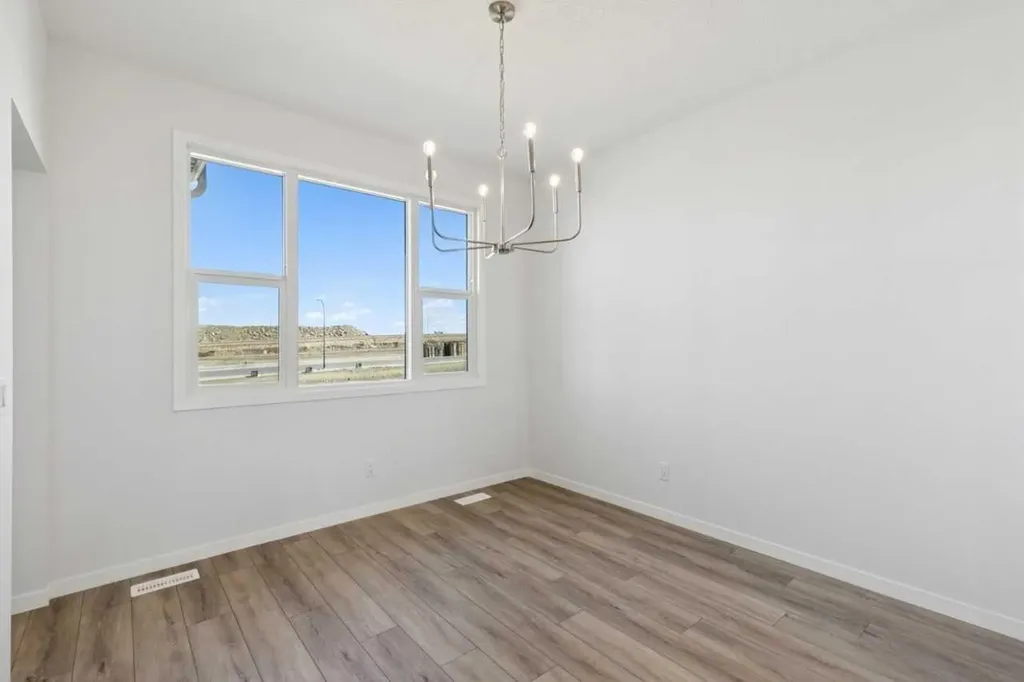 74 Lucas Heath NW Calgary AB T3P 2Y2