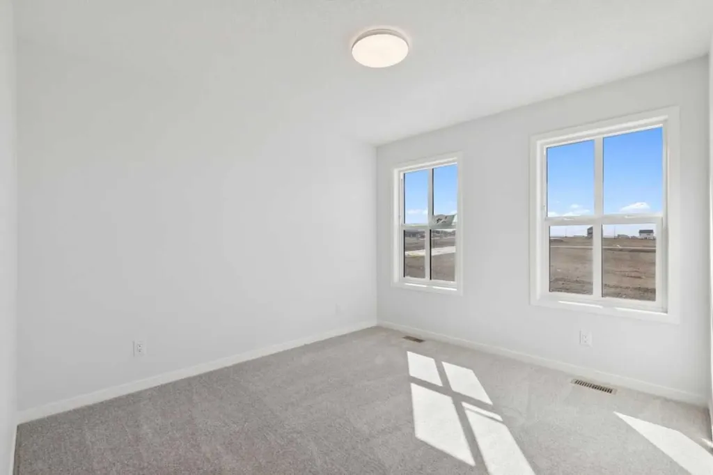 74 Lucas Heath NW Calgary AB T3P 2Y2