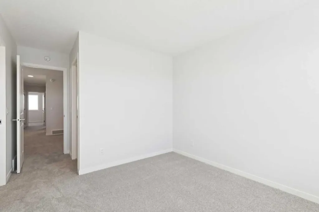 74 Lucas Heath NW Calgary AB T3P 2Y2