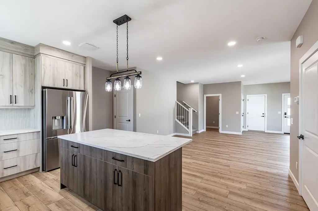 156 Somerset Way SE Medicine Hat AB T1B 0C2