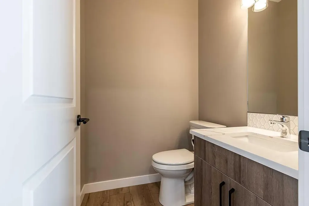 156 Somerset Way SE Medicine Hat AB T1B 0C2