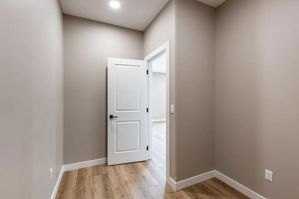156 Somerset Way SE Medicine Hat AB T1B 0C2