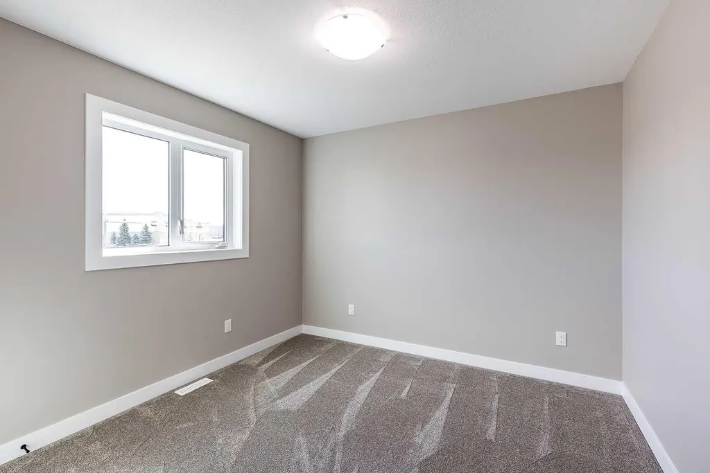 156 Somerset Way SE Medicine Hat AB T1B 0C2