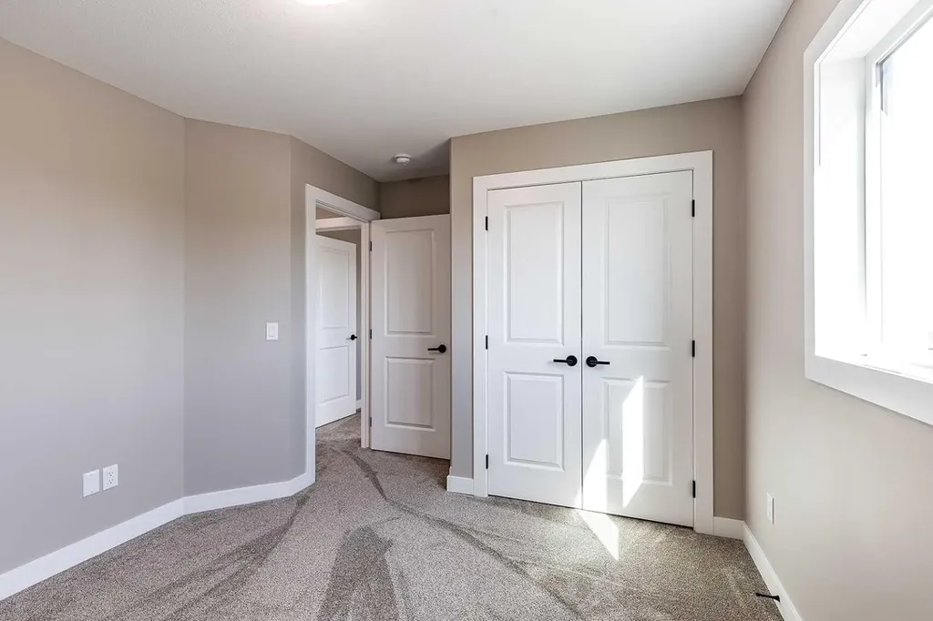 156 Somerset Way SE Medicine Hat AB T1B 0C2