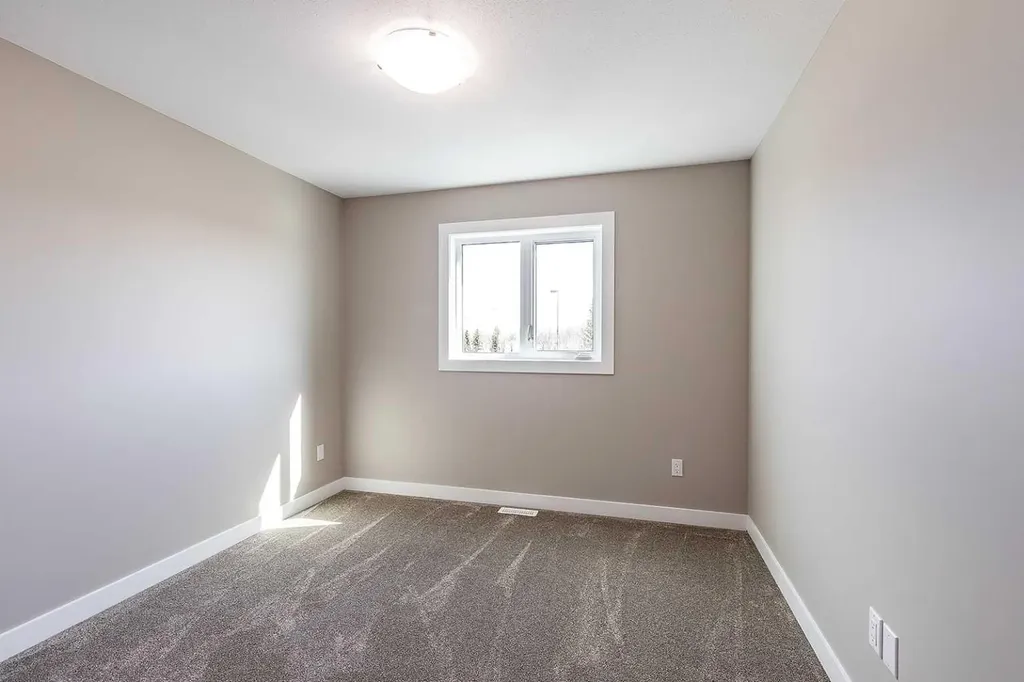 156 Somerset Way SE Medicine Hat AB T1B 0C2