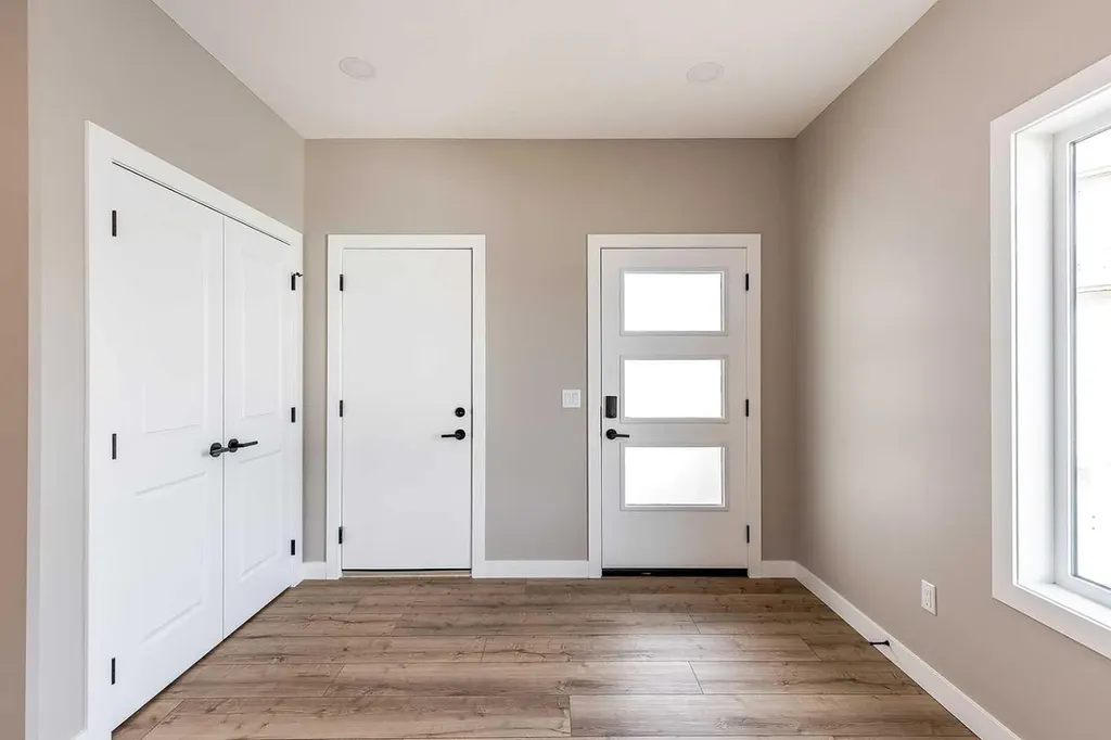 156 Somerset Way SE Medicine Hat AB T1B 0C2