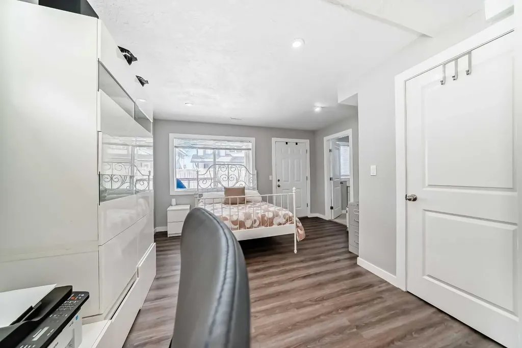 126 Citadel Point NW Calgary AB T3G5L2