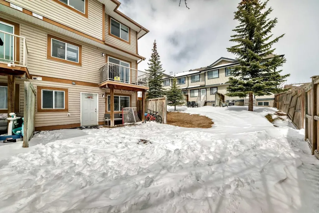 126 Citadel Point NW Calgary AB T3G5L2